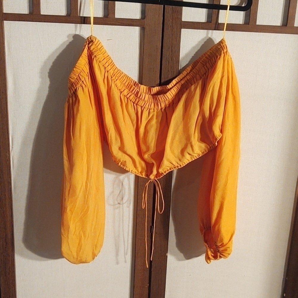 Amur Yellow Rosalina Off Shoulder Top Sz S?